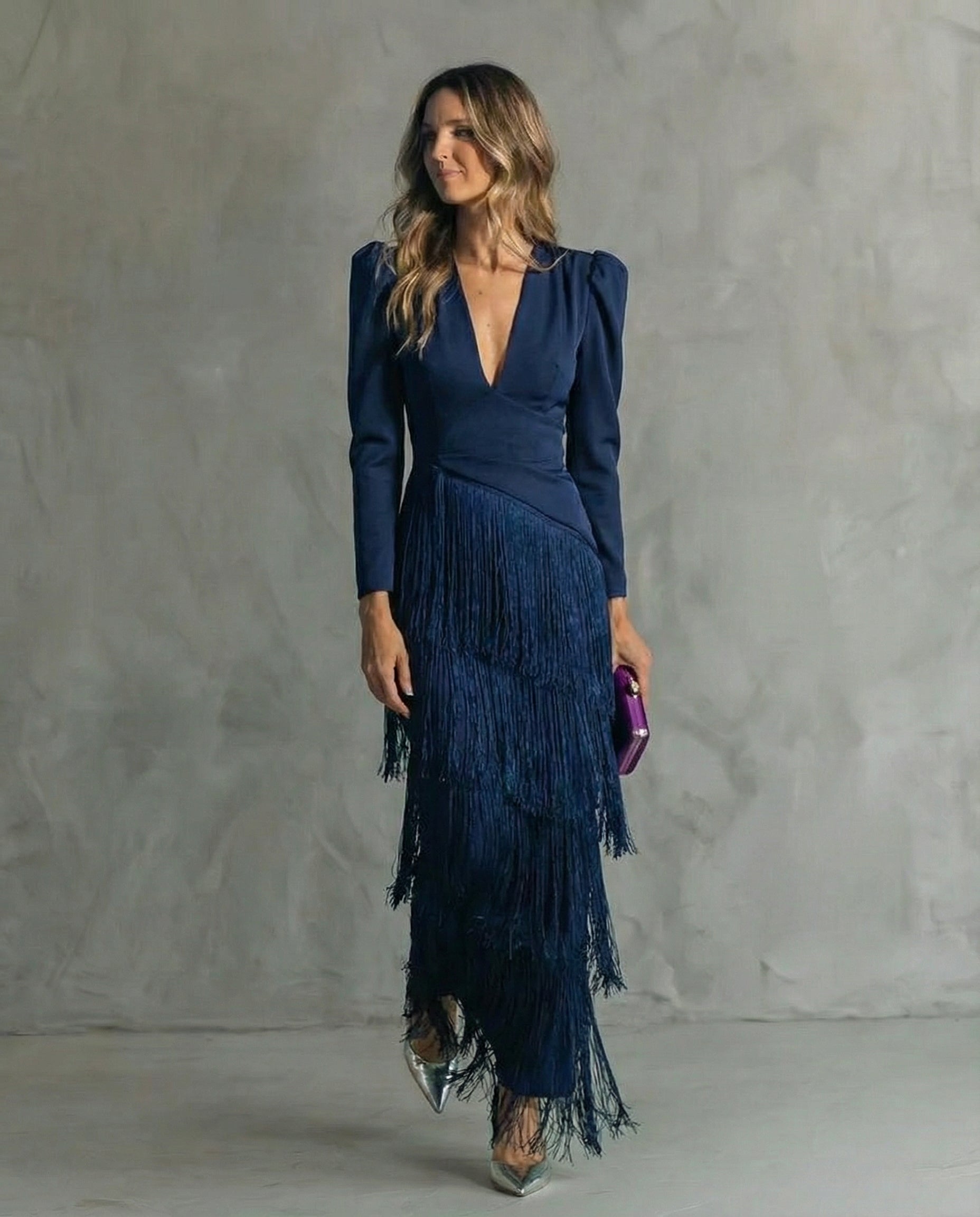 Chiara | Vestido Elegante com Mangas Franjas